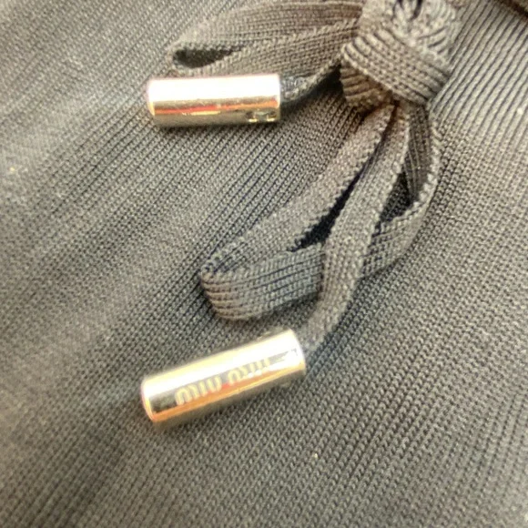 Miu Miu Black and White Knit Top - Picture 6 of 6